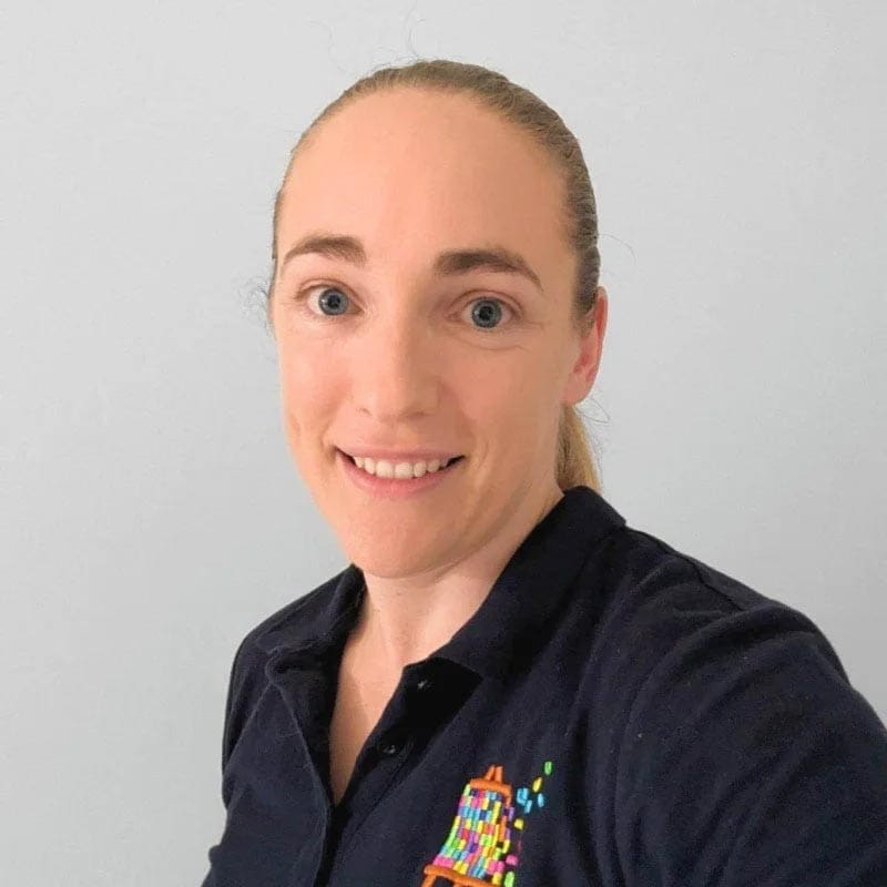 Head shot of Shannon Delaney